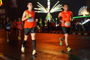 BIB: 76402, 22685, 
                            <button type="button" onclick="openModal(16202888)" class="btn btn-primary btn-sm float-right btn-popup" data-toggle="modal" data-target=".modal-high-quality">
                        <i class="fas fa-shopping-cart"></i> Add to Cart
                    </button>
                                            <button type="button" onclick="isThisMe(16202888, true)" class="btn btn-success btn-sm float-right btn-popup btn-isme hidden" data-toggle="tooltip" data-placement="bottom" title="นี่คือรูปของคุณใช่ไหม คลิกที่นี่เพื่อเอาเข้าอัลบั้ม">
                        <i class="fas fa-plus"></i> Add to album
                    </button>
                    <button type="button" onclick="isThisMe(16202888, false)" class="btn btn-warning btn-sm float-right btn-popup btn-isnotme hidden">
                        <i class="fas fa-ban"></i> Remove from album
                    </button>